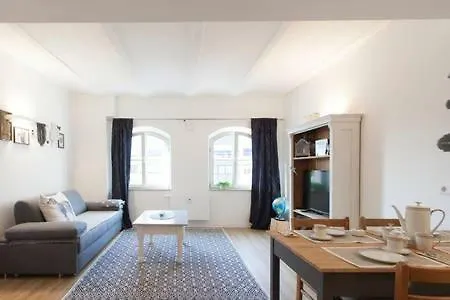 Stadt-apartment 아파트 *